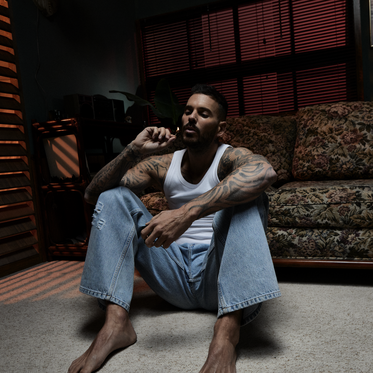 M. Pokora Hero Image Mobile